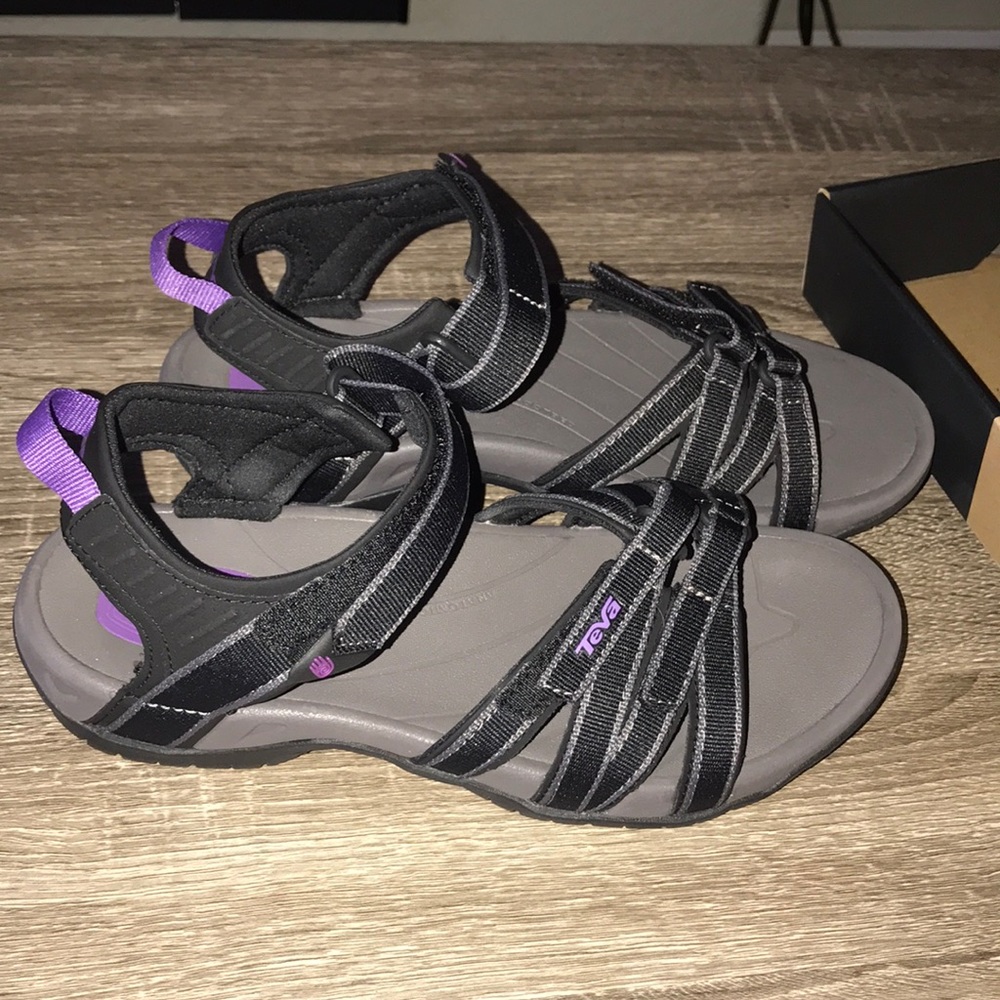 COPY - Women’s Teva’s